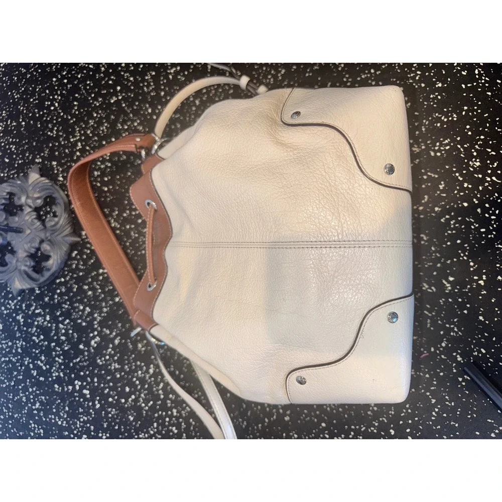 Coach Pebbled Leather Drawstring Bucket Bag Cream Tan Silver Tone Hardware - Picture 6 of 14